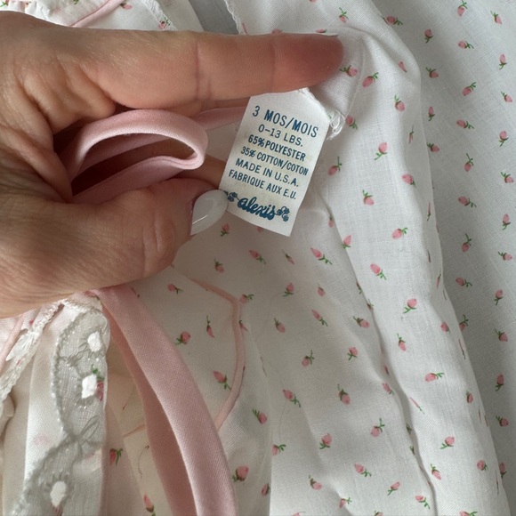 Vintage 1980s gown bonnet set rosebuds print baby girl bow lace eyelet heirloom - Picture 5 of 10